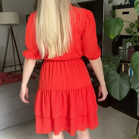 Nanette Lepore  Red Tiered Tie Neck Dress Size 6 - Picture 6 of 6